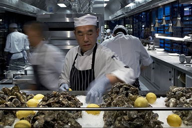 The Champagne & Oyster Bar - Accommodation Perth 0