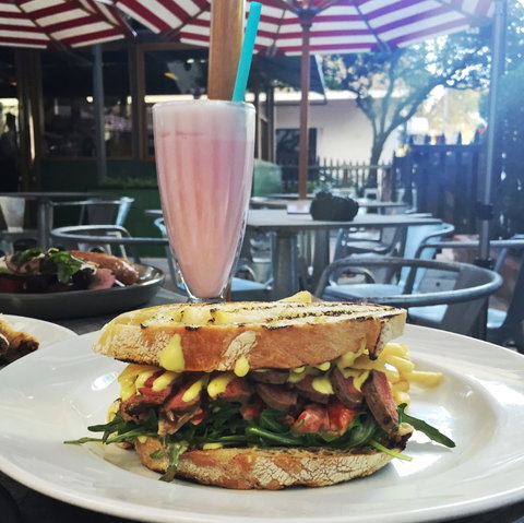 Trunk Diner - Accommodation Perth 1