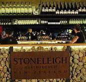 Stoneleigh Lounge - Accommodation Perth