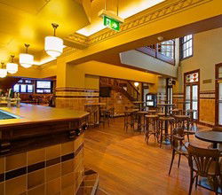 Strawberry Hills Hotel - Accommodation Perth 2