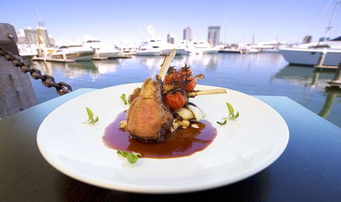 Glass Dining & Lounge Bar - Accommodation Perth 2