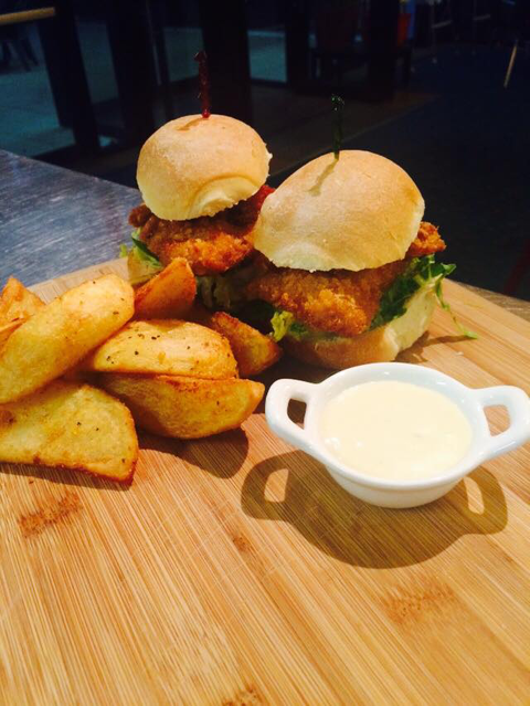 Salamander Tavern - Accommodation Perth 2