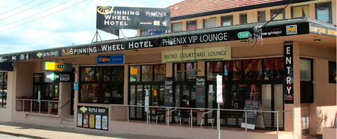Spinning Wheel Hotel - Accommodation Perth 5