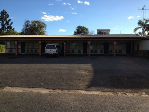 Star Hotel Motel - Perth Resorts 5