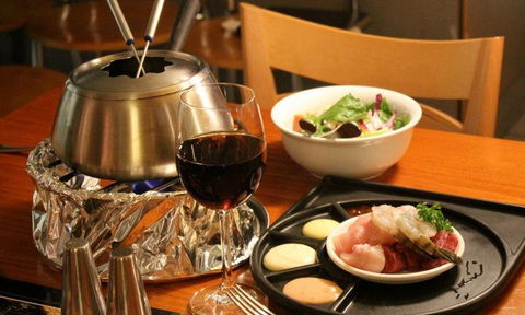 CJ's French Fondue Restaurant - Perth Resorts 1