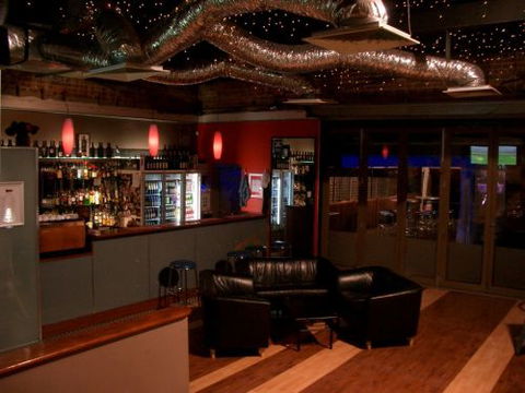 Bazoo Bar & Lounge - Accommodation Perth 1