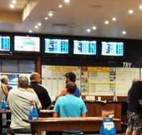 Central Park Tavern - Accommodation Perth