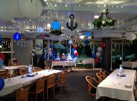 Galleons Restaurant - Accommodation Perth 0
