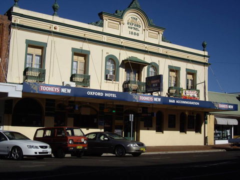 Oxford Hotel - Accommodation Perth 2