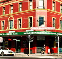 The Coach  Horses Hotel - Accommodation Perth