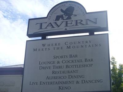 Glass House Mountains Tavern - Accommodation Perth 0