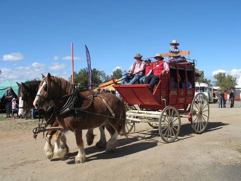19th Annual Old Wheels In Motion Rally - Accommodation Perth 2