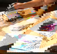 Paint and Sip Class Watercolour and Wine - Accommodation Perth