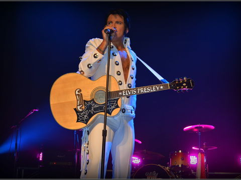 Elvis Forever - Damian Mullin 'Up Close And Personal' - Perth Resorts 0