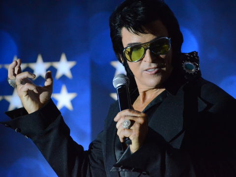 Elvis Forever - Damian Mullin 'Up Close And Personal' - Perth Resorts 1
