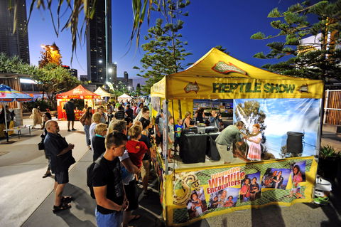Surfers Paradise Beachfront Markets - Accommodation Perth 0