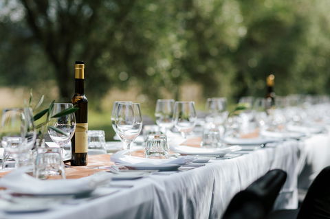 Whispering Brook Olive Long Table Luncheon - Perth Resorts 0