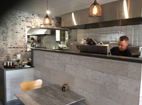 Reef To Reef - Perth Resorts 1