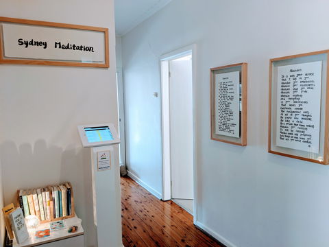 Introduction To Meditation: Know Your Mind And Learn How To Free Your Mind - Accommodation Perth 2