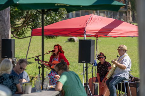Live Music Sundays At Mountain Ridge Wines - Accommodation Perth 2