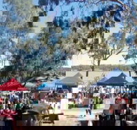 Markets by the Lake - Perth Resorts