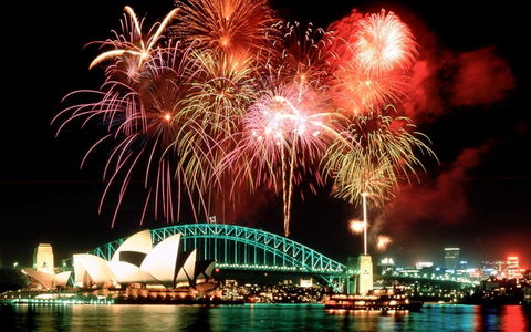 New Year's Eve Fireworks Cruise: Sydney Showboats - Accommodation Perth 2