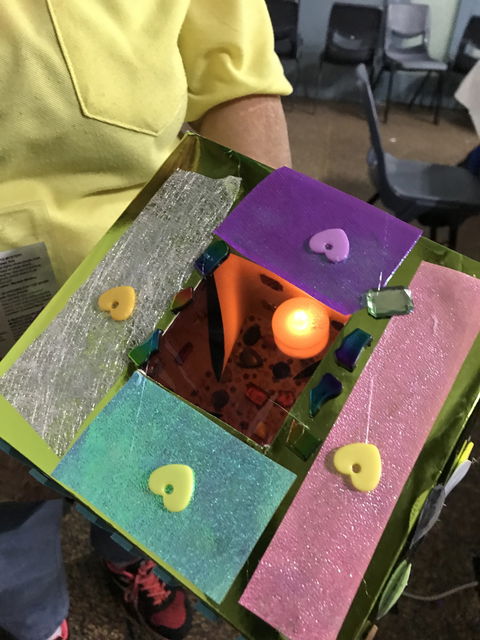 Online Live Streaming Class: Inclusive Arts - Make A Peep-hole Mystery World - Accommodation Perth 0
