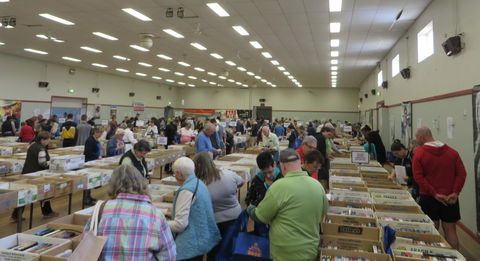Rotary Club Of Wagga Wagga - Book Fair - Accommodation Perth 0