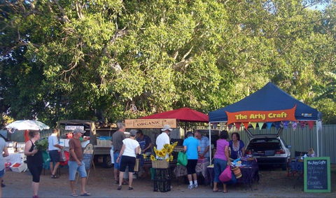Yeppoon Community Market - Accommodation Perth 1