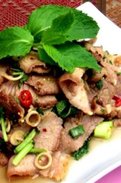 Lao-Thai Luammit Restaurant - Accommodation Perth 3