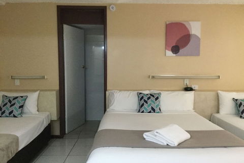 Ambassador Motel - Accommodation Perth 6