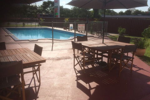 Ambassador Motel - Accommodation Perth 1