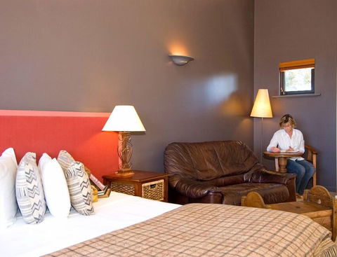 Chimes Spa Retreat - Perth Resorts 6