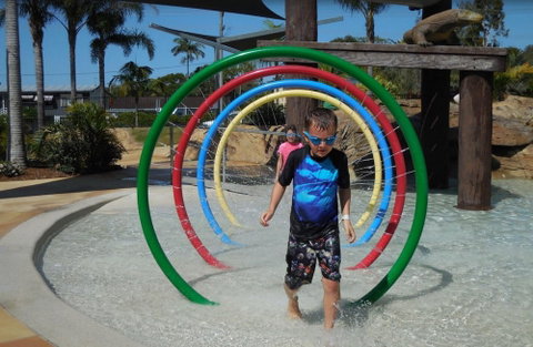 Blue Dolphin Holiday Resort - Accommodation Perth 2