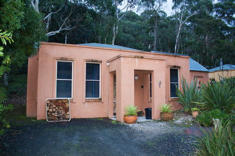 Marwood Villas - Perth Resorts 3