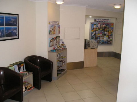 Beachfront Towers - Accommodation Perth 1