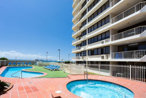 Breakers North Absolute Beach - Accommodation Perth 2