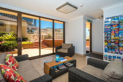 Breakers North Absolute Beach - Accommodation Perth 4