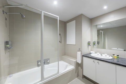 Riverside Apartments Melbourne - Accommodation Perth 2