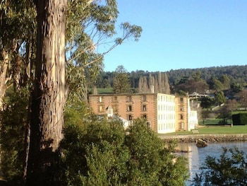 Port Arthur Villas - Perth Resorts 5