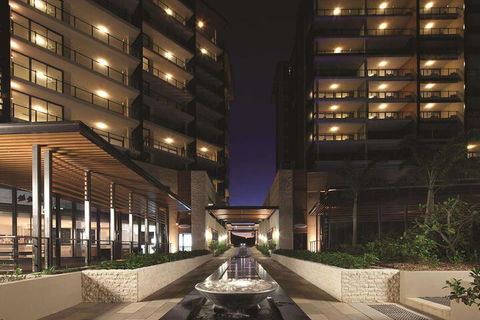 Oaks Redcliffe Mon Komo Suites - Accommodation Perth 1