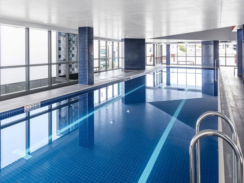 Meriton Suites Adelaide Street, Brisbane - Perth Resorts 2
