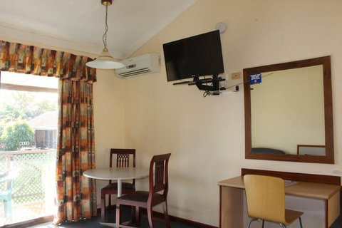 Karri Forest Motel - Accommodation Perth 5