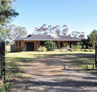 Talga Vines Vineyard Escape - Perth Resorts