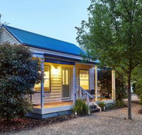 Alpine Valley Cottages - Perth Resorts