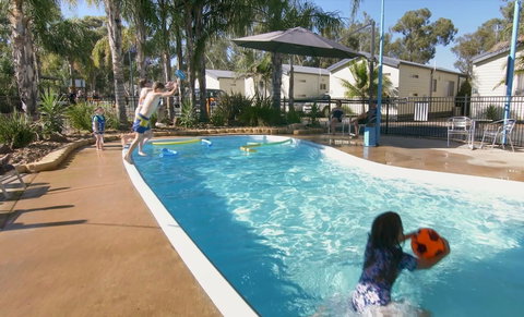 Murray River Holiday Park - Perth Resorts 1