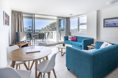 84 The Spit Holiday Apartments - Accommodation Perth 3