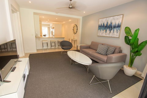 Noosa Springs Golf Resort & Spa - Accommodation Perth 6