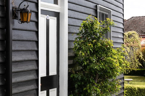 Alice's Cottages - Accommodation Perth 2
