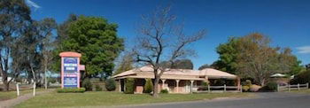Mansfield Valley Motor Inn - Accommodation Perth 2
